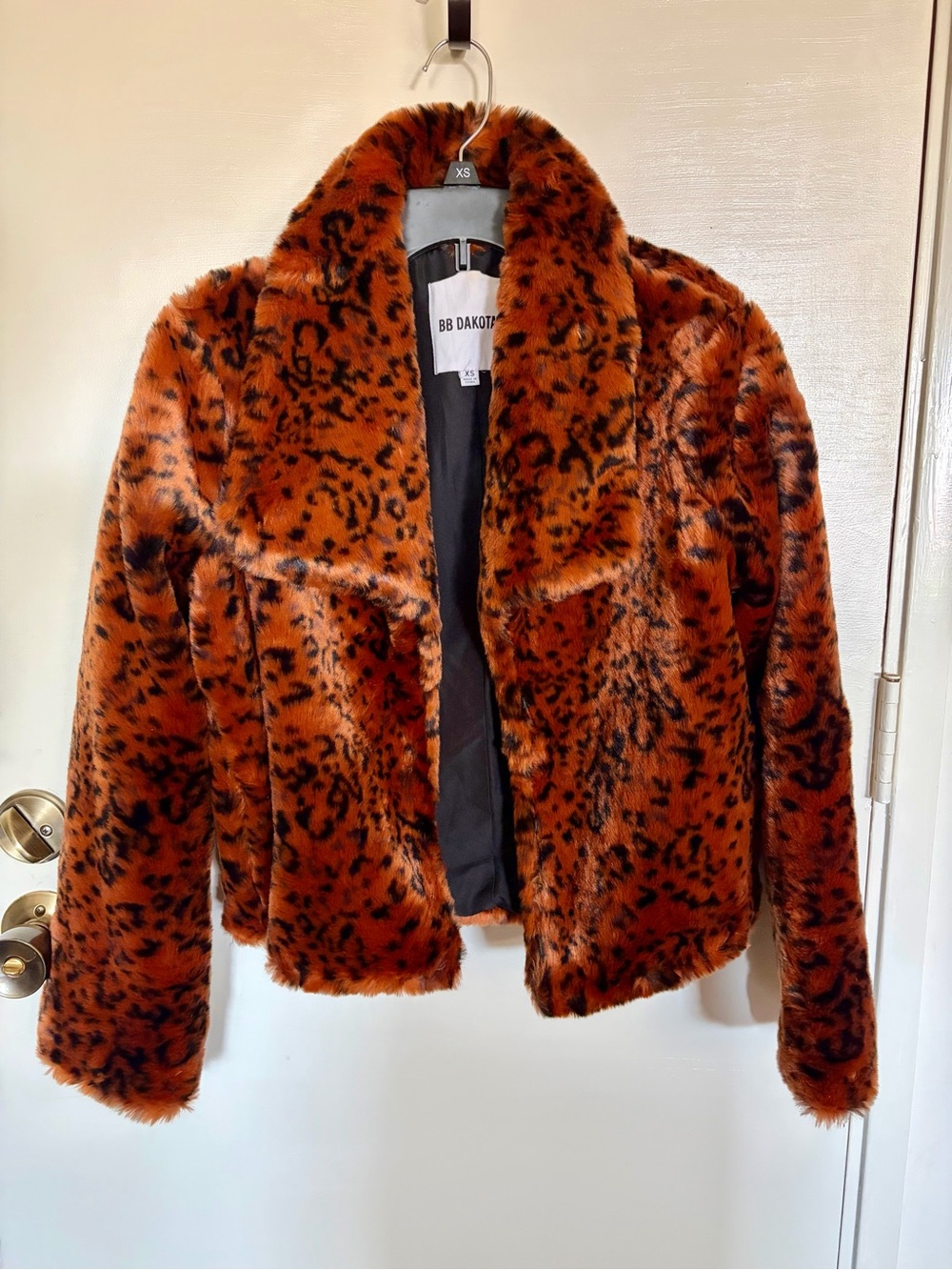 BB Dakota Women's Faux Fur Leopard Print Jacket with pockets
